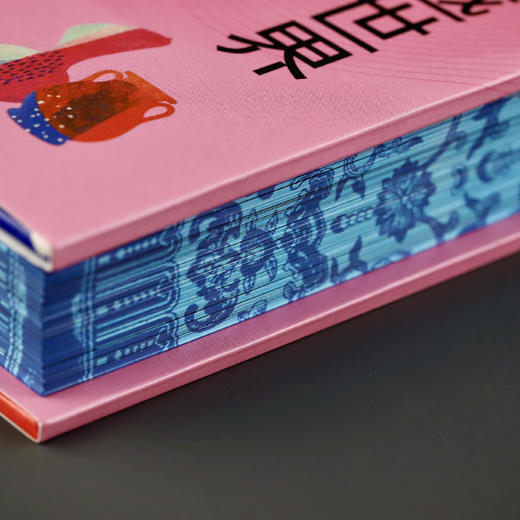 【特装】80件陶瓷器穿越世界 特装版 美丽器物讲述的人类故事 英国阿什莫林博物馆 著 商品图1