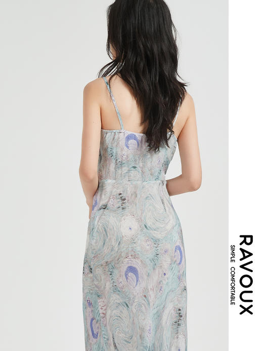 272139913梵星吊带连衣裙 商品图4