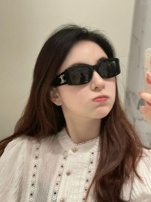 赛琳 2024新款 走秀海报款凯旋门粗框板材太阳眼镜墨镜（JH） 商品图5