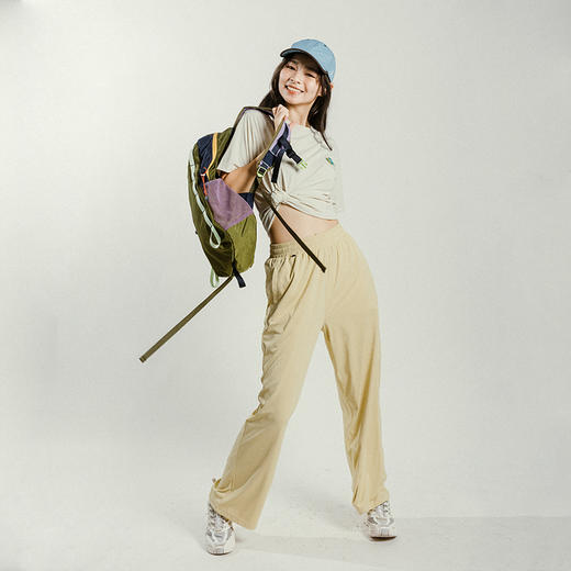 【出游季特惠】ACMEITEM爱棵米-户外拼色大容量双肩包轻量爬山徒步旅行宽带背包GAG3510416A 商品图1