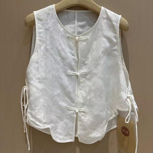 【线上专属】圆领马甲（24704741山矾） 商品图0