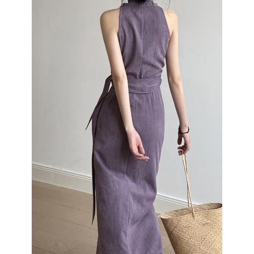 丁摩 法式复古v领无袖挂脖连衣裙82273 商品图3