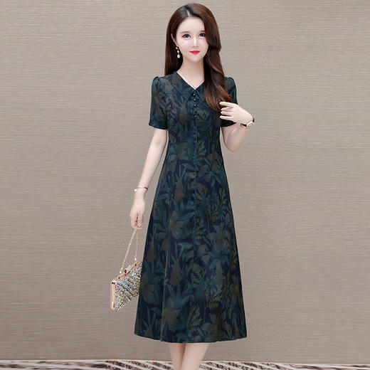 QYMOMS-CA4328-L长款印花修身时尚连衣裙2025年夏季新款娃娃领短袖通勤气质A字裙 商品图0