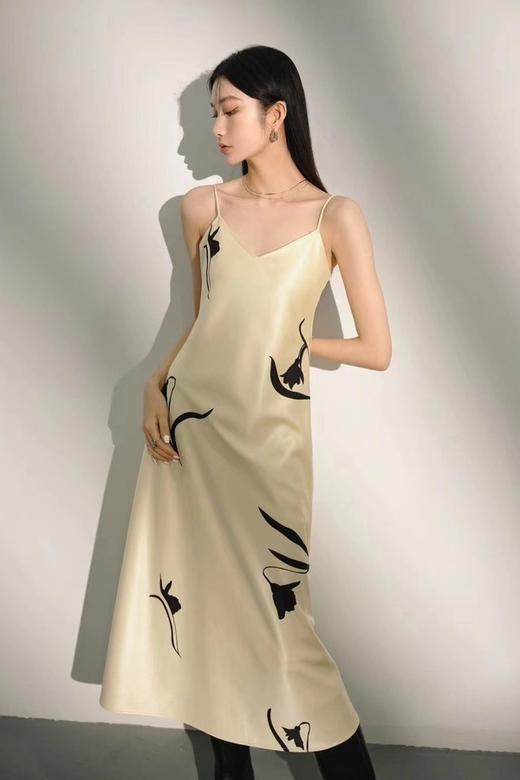 SIA SAYLOR 小众艺术感花朵水墨印花吊带连衣裙 18198 商品图2