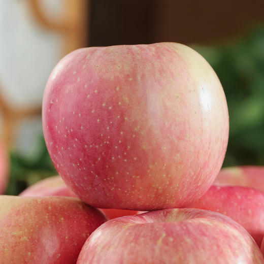 山东烟台红富士苹果，营养丰富，家中常备水果！ 商品图3