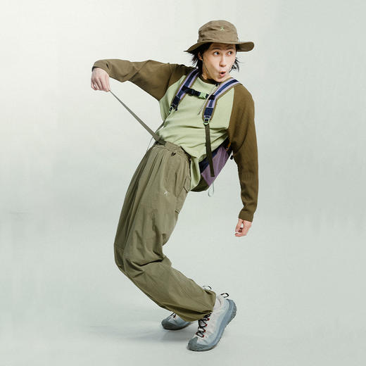 【出游季特惠】ACMEITEM爱棵米户外情侣休闲长裤耐磨可调节脚口宽松裤子男女GAG3020880C 商品图3