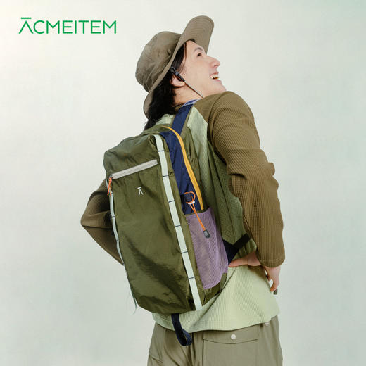 【出游季特惠】ACMEITEM爱棵米-户外拼色大容量双肩包轻量爬山徒步旅行宽带背包GAG3510416A 商品图0