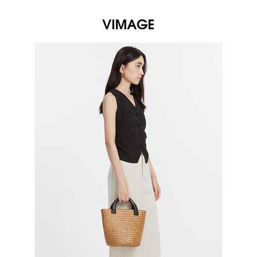 VIMAGE纬漫纪时尚通勤抽褶收腰V领显瘦马甲无袖上衣夏季新款VB2413304 商品图2