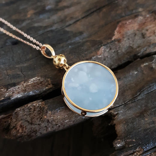 【天然正品】AU750玫瑰金镶天然细腻冰种圆形无事牌翡翠吊坠项链140425NJM02 现售价：3080 商品图6