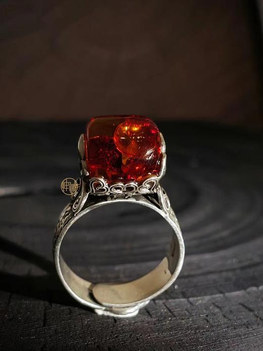 爆花镶嵌尼泊尔银饰戒指（可调节圈口） 商品图0