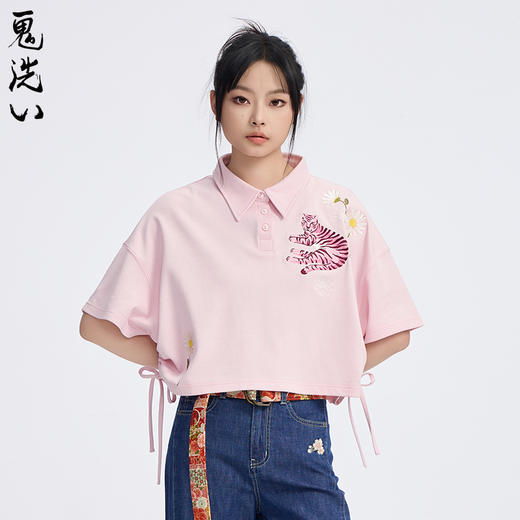 ONIARAI/鬼洗25春夏泥棒蓝女款粉红虎绣花抽褶宽松POLO衫 N840271 商品图0