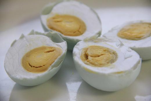 生态咸鸭蛋·红领农场(开袋即食) 商品图0