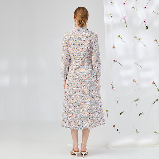 VIVIAN LIU薇薇安刘D2444101夏女装新款翻领碎花收腰连衣裙 商品图1