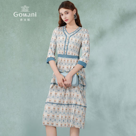 乔万尼连衣裙新款高级感压褶显瘦EM2E823 商品图4