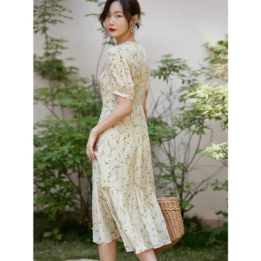 【自】全新升级【铂金会员468/天猫629/差价161】(05845) 洛诗琳100%桑蚕丝真丝双绉短袖连衣裙2025新款法式碎花长裙 商品图4