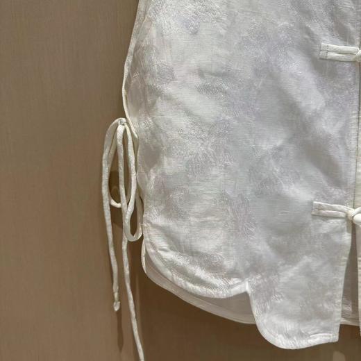 【线上专属】圆领马甲（24704741山矾） 商品图1