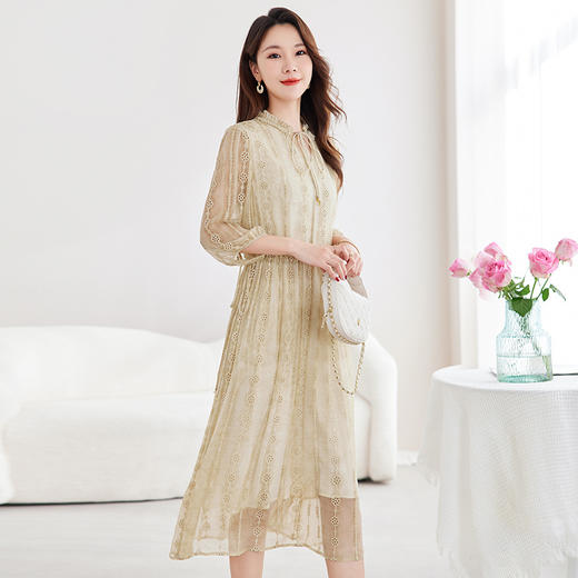 QS-82599608【100%真丝】减龄显瘦顺纡绣花连衣裙中长款A字桑蚕丝连衣裙9608 商品图1