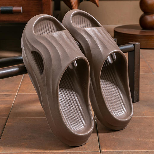 【一体成型】夏季爆款女款防滑静音凉拖潮流通用男日常居家淋浴沙滩透气。ry 商品图8