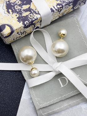 D!or 迪奥钻珍珠耳钉（XTY）