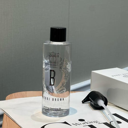 正品保真，贸易公司渠道货源～芭比波朗清透舒盈洁肤油 卸妆油洁颜油200ml
数量不多 商品图1