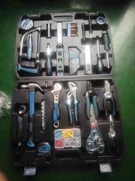 【货号02609】卡玛顿手动工具套盒27件套家用修车工具套装钳子扳手螺丝刀迷你锯