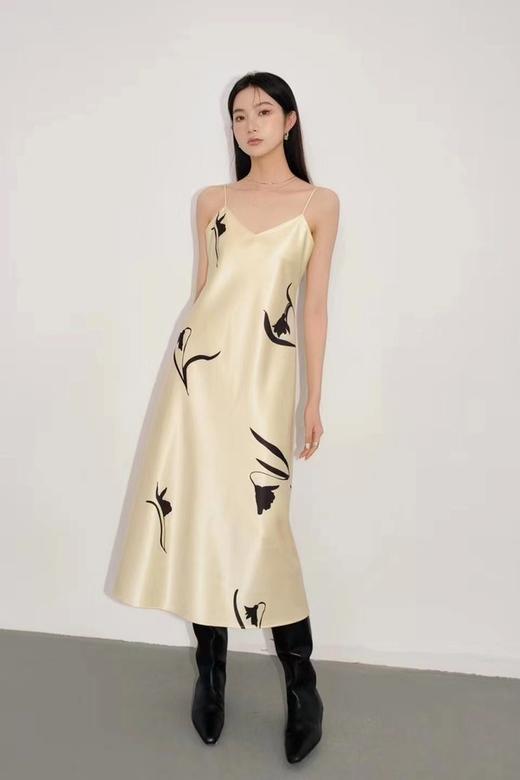 SIA SAYLOR 小众艺术感花朵水墨印花吊带连衣裙 18198 商品图4