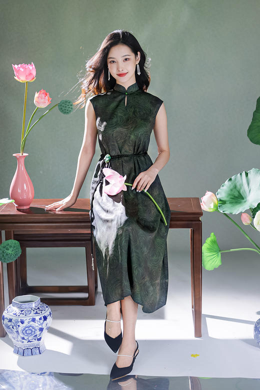 逸红颜明月优选#金绫缎连衣裙「绿玫瑰」江南烟雨入画来的自然美，赠送腰带 商品图2