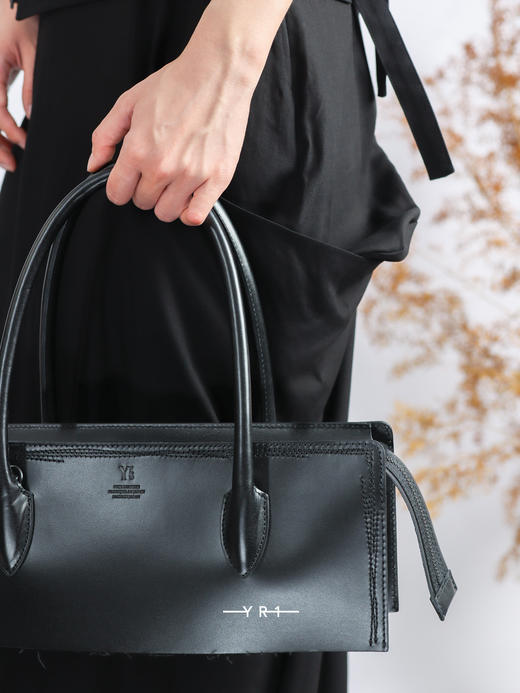 Y‘s | 半光泽皮革短方形包 商品图2