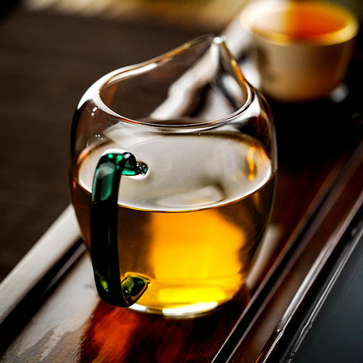 【野象林高杆】勐海野象林稀缺古树资源 巨型高杆的栖息地 勐海国有林里的秘境 身处中老缅交界线处 数量稀少 357g/饼 商品图5