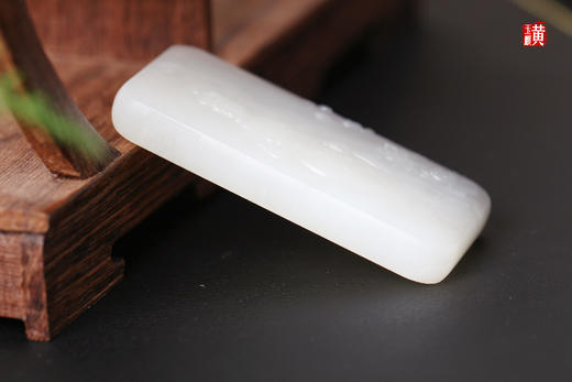 和田玉【御龙观音】吊坠 配精美挂绳 商品图3