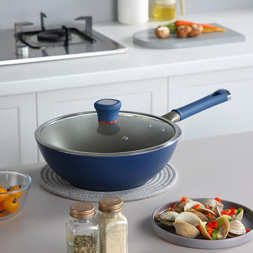 膳祖无极钛不粘锅 无化学图层 火红点智控温 健康烹饪更安心  商品图0