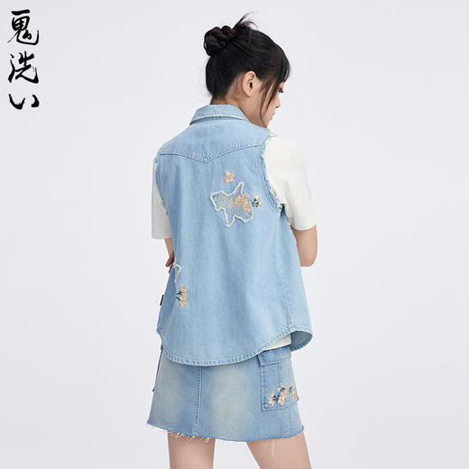 ONIARAI/鬼洗25春夏泥棒蓝女款樱花金鱼贴布绣牛仔马甲 N340219 商品图3