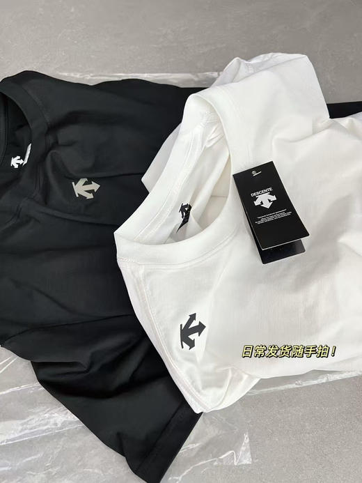 外贸尾单，青岛代工厂渠道，迪桑特情侣款速干体恤，抗菌速干面料。黑白两色。
尺码M-3XL 商品图7