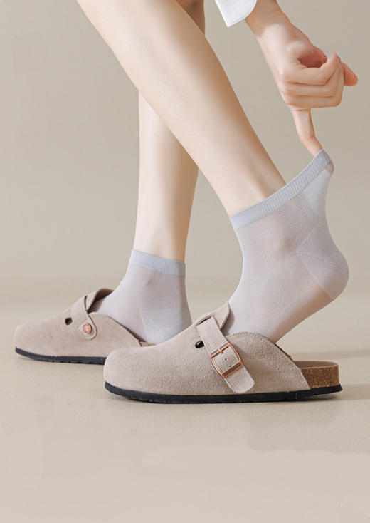 【西田の凉子 桑蚕丝超薄短袜】优选桑蚕丝，细腻40支纱线，柔软舒适!轻薄如纱，凉感透气 无骨袜头+7字后跟设计无束缚不硌脚 商品图3