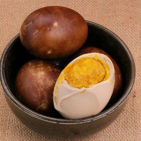 逢食轻盐柴烤蟹皇蛋咸鸭蛋 | 少盐减钠、咸味适中、沙油鲜香、独立真空包装