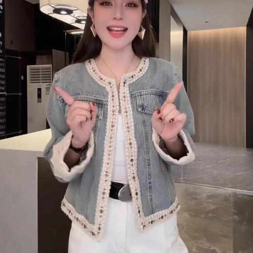 雀说新款气质显瘦百搭牛仔外套圆领钉珠拼接蕾丝高品质牛仔外套AL 商品图1