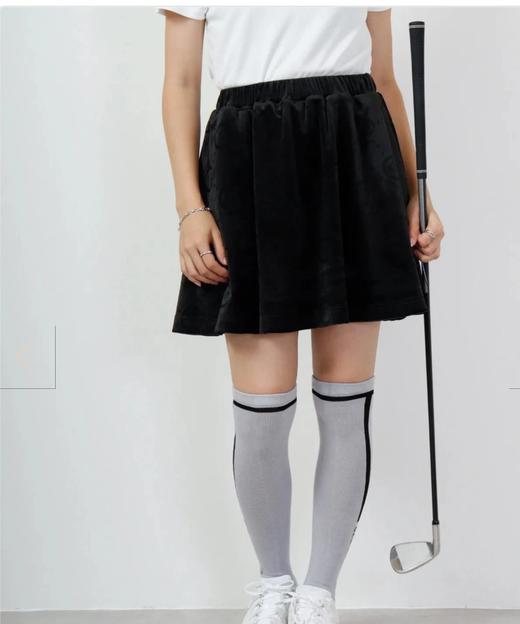 CECIL McBEE green 高尔夫女士 丝绒缎面短裙 松紧腰半身裙 垂坠感 商品图2