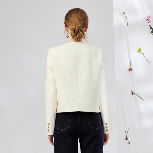 VIVIAN LIU薇薇安刘V2513103梅春女装新款时尚圆领单排扣短款外套 商品图1