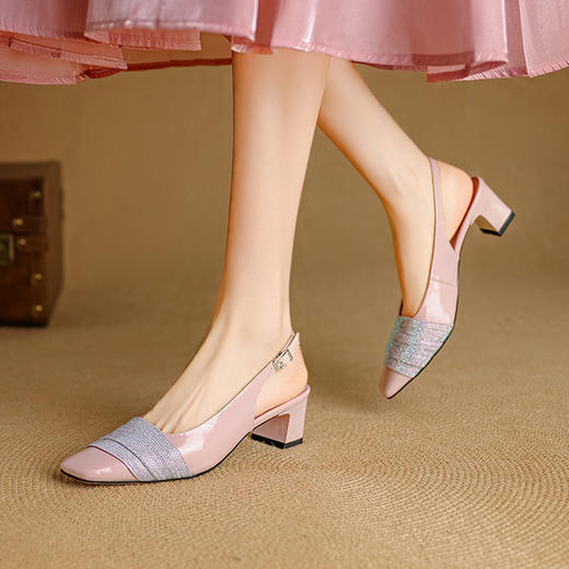 【预售5天】羊漆皮！绝美法式粗跟后空凉鞋女新款方头后绊带包头凉鞋真皮NJMK&K1575 商品图1