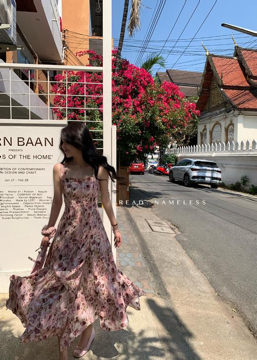 Read Nameless / 假期出游暗染花裙 2025/4/24 商品图14