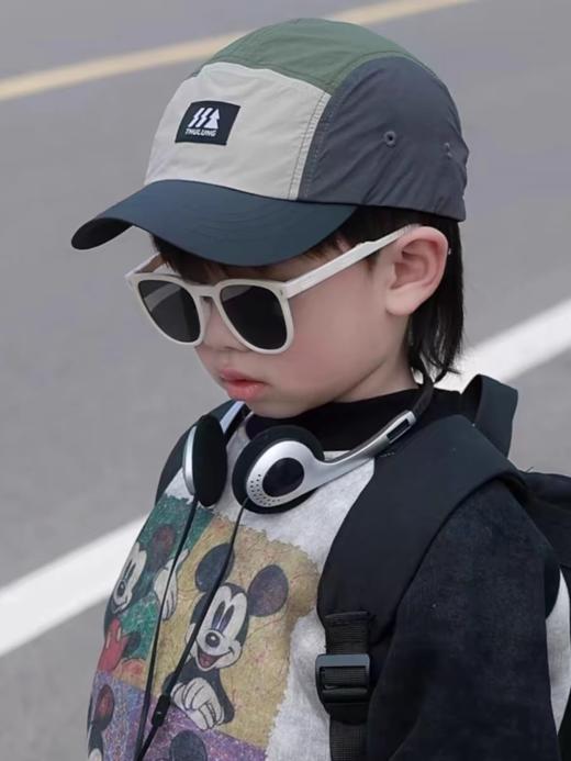 【西蒙日记拼色五片鸭舌帽】✅可调节防风绳设计，男女同款，适配多种头围 ✅❗️❗️ 带娃出门必备防晒装备，防晒界的天花板！ ✅超多款式，超多颜色，全家出游一站式搞定 商品图5