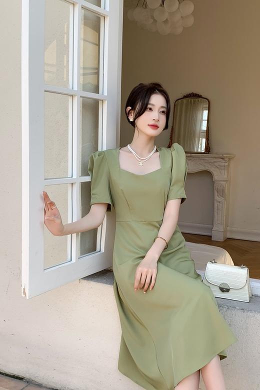 Le Malene 豆绿色方领泡泡袖连衣裙 18199 商品图1