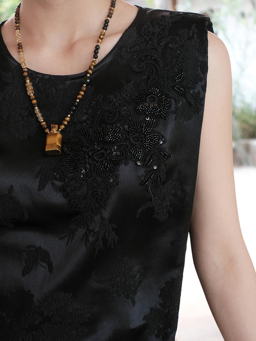 盛唐牡丹| 黑色法式串珠冠乐绉背心 商品图1