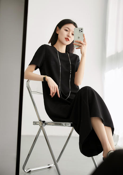 【女神范！99元优雅连衣裙】春夏法式连衣裙 通勤度假两不误 圆领显瘦高级感 商品图2