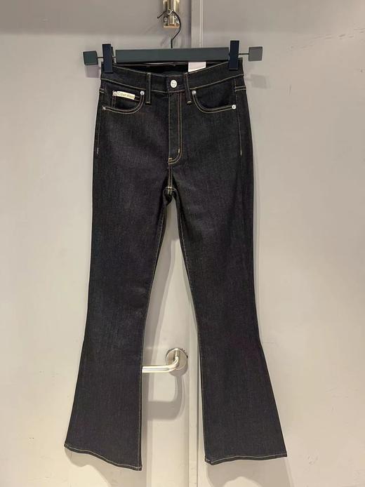 CKJ 女 牛仔裤 J2246701AP 商品图0
