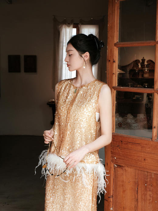 盛唐牡丹| 流苏亮片真丝鸵鸟毛马甲（鸵鸟毛可拆卸） 商品图1