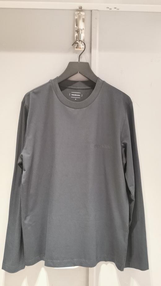 CKJ 男 长袖T恤 J327467PPK 商品图0