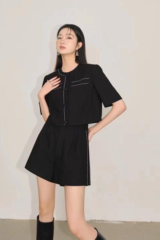 ESTELLICA 黑色小香风圆领外套短裤套装 18202 商品图3