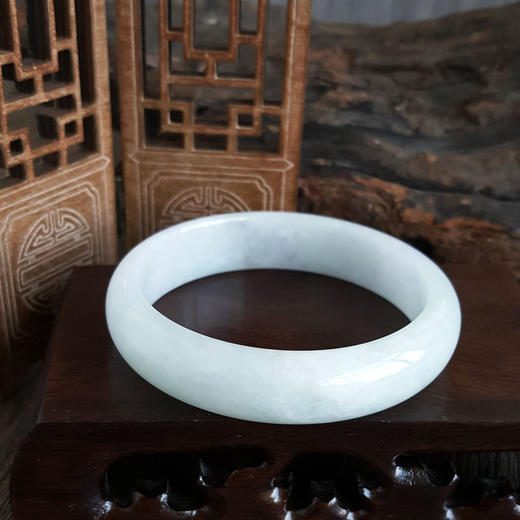 天然细腻正桩56号糯种春彩翡翠手镯56号（皆取最大值）女士现售价：1880！190425AH21 商品图7