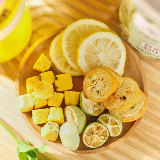 【4瓶特惠装！买就送玻璃杯+礼袋】五虎冻干鲜果茶 金桔 柠檬 百香果 小青桔  即冲即饮 酸甜好味道 轻松实现果茶自由 商品图0